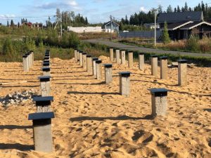 Железобетонные сваи: зачем они нужны в строительстве и как используются