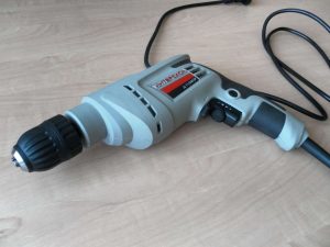 Сетевые дрели: как подобрать и пользоваться для эффективной работы