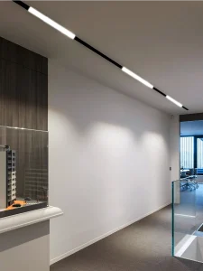 Линейные светильники на потолок: удобство и эффективность в современном интерьере