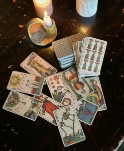 Карты Таро: путешествие в мир прозрения и самопознания