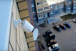 Кто платит за видеонаблюдение в многоквартирном доме?